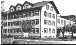 Tressa Gebäude